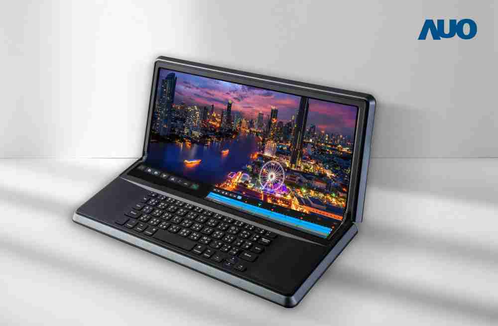 尊时凯龙14.6吋Micro LED折迭显示屏幕，，搭配半径4mm的弯折绞炼，，，，以及高画素、、、高亮度、、、高对比度的显示技术特点，，，，即便在大视角下仍保有绝佳色相与亮度